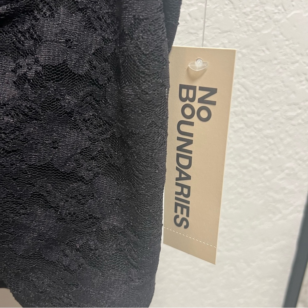 No Boundaries Black Lace Corset Tank Top - Picture 3 of 5